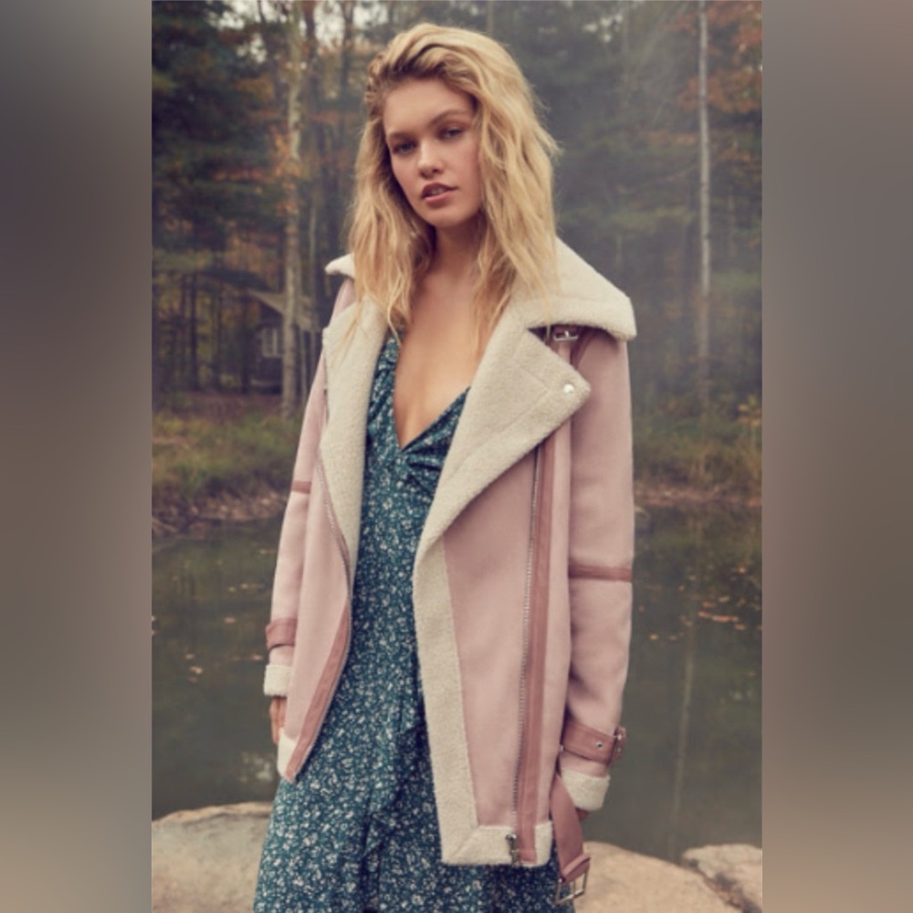 Avec Les Filles Women's Pink Shearling Jacket